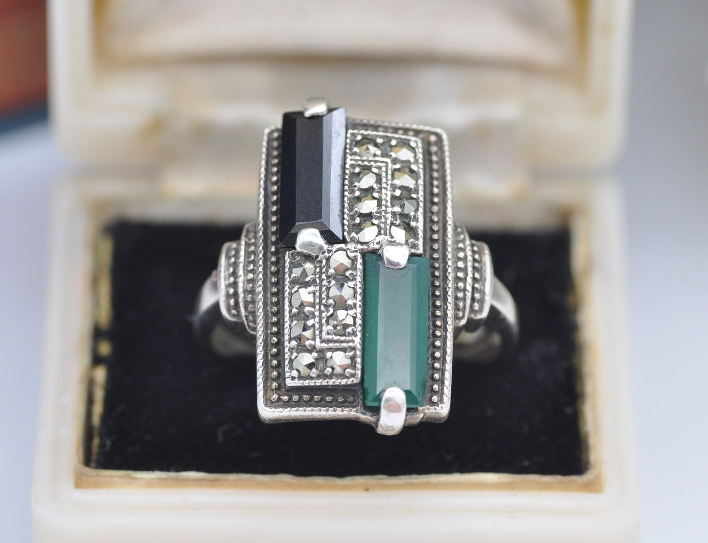 Vintage ART Sterling Silver Art Deco Style Ring 1990 - Chrysoprase Onyx Marcasite / UK Size - P 1/2 / US Size - 7 3/4