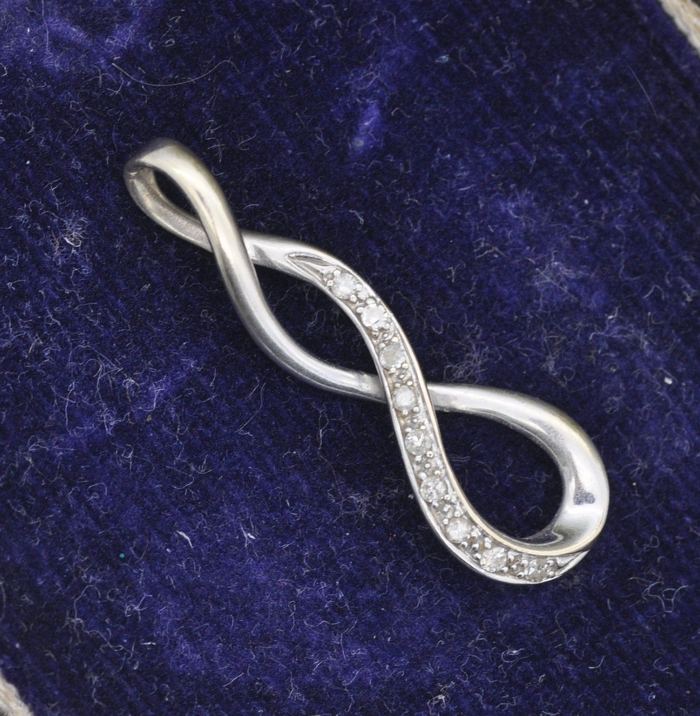 9ct White Gold Diamond Pendant - Delicate Twisted Necklace