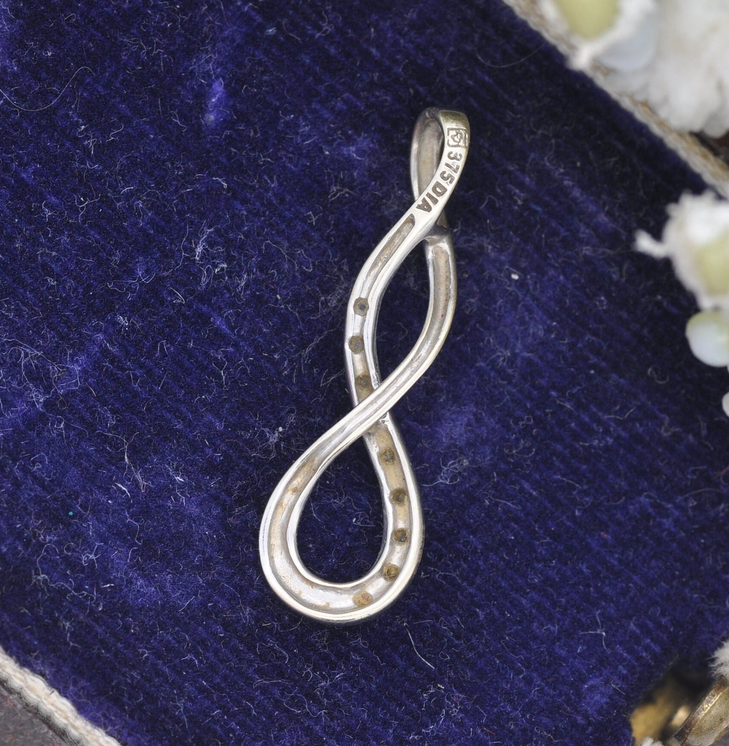 9ct White Gold Diamond Pendant - Delicate Twisted Necklace