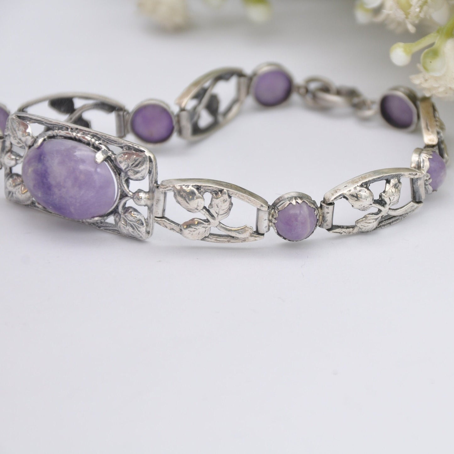 Vintage Sterling Silver Amethyst Bracelet - Floral Leaf Design