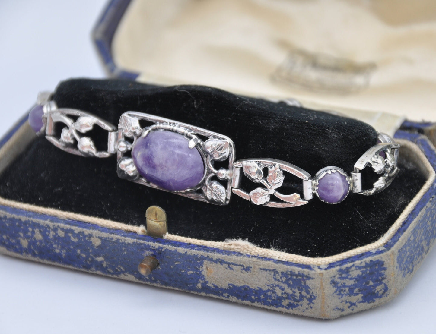 Vintage Sterling Silver Amethyst Bracelet - Floral Leaf Design