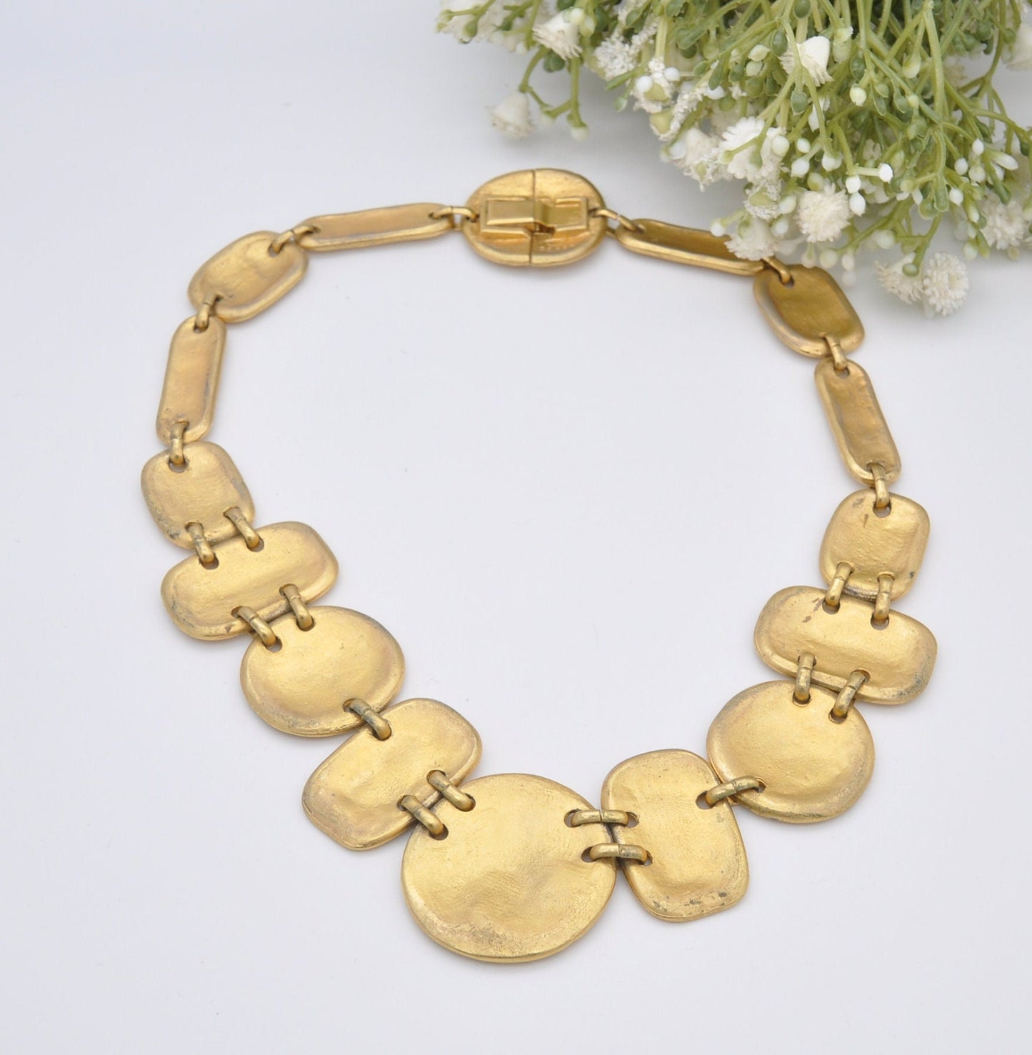 Vintage Sphinx Necklace Gold Tone Disk Link - Mid-Century Branded Costume Jewellery