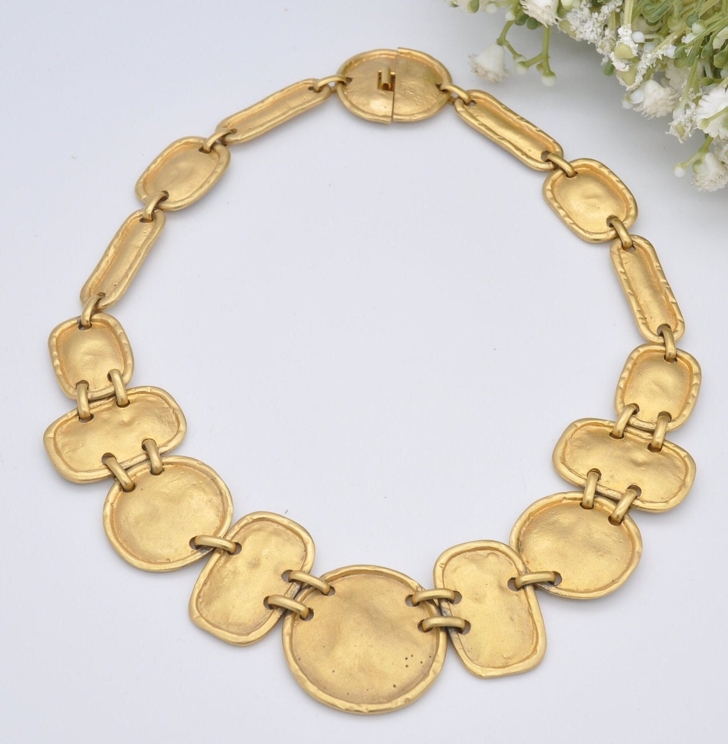Vintage Sphinx Necklace Gold Tone Disk Link - Mid-Century Branded Costume Jewellery