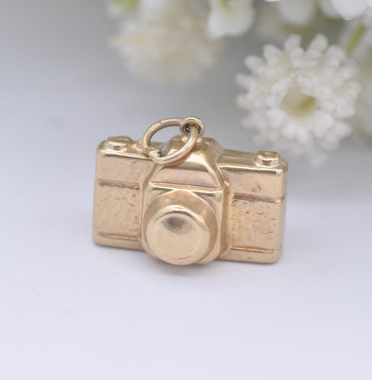Vintage 9ct Gold Camera Charm Pendant 1975