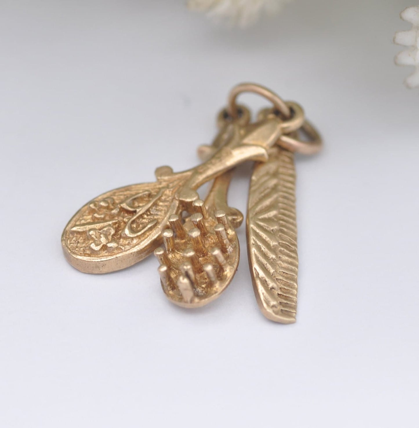 Vintage 9ct Gold Vanity Set Charm Pendant