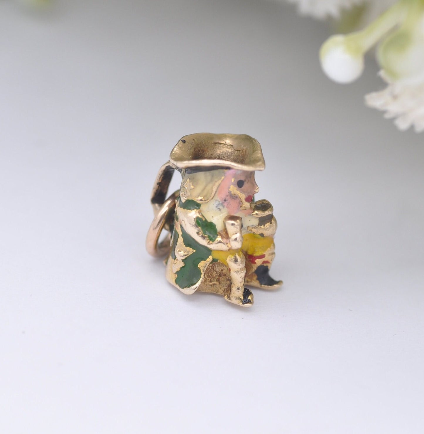 Vintage 9ct Gold Enamel Toby Jug Charm Pendant - Seated Person Drinking Fillpot