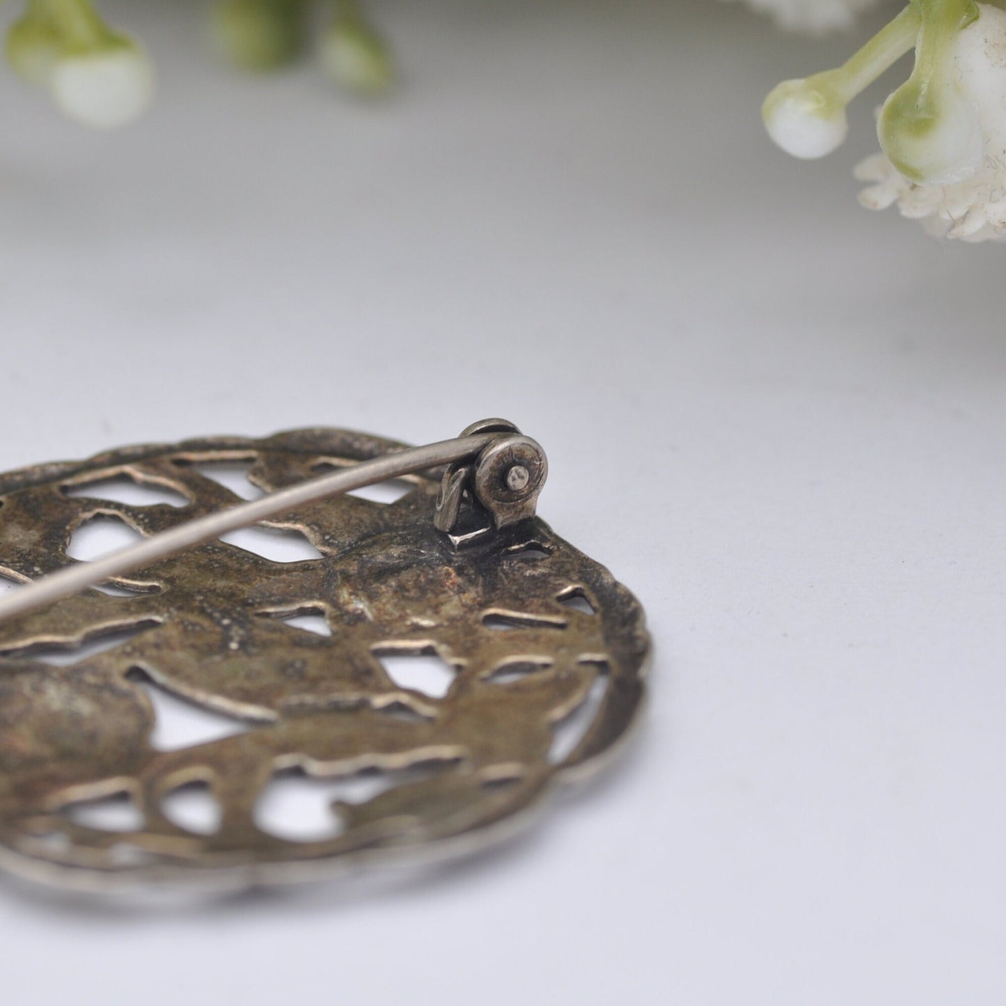 Vintage Sterling Silver Openwork Flower Brooch - Floral Cut Out Design | Victorian Style