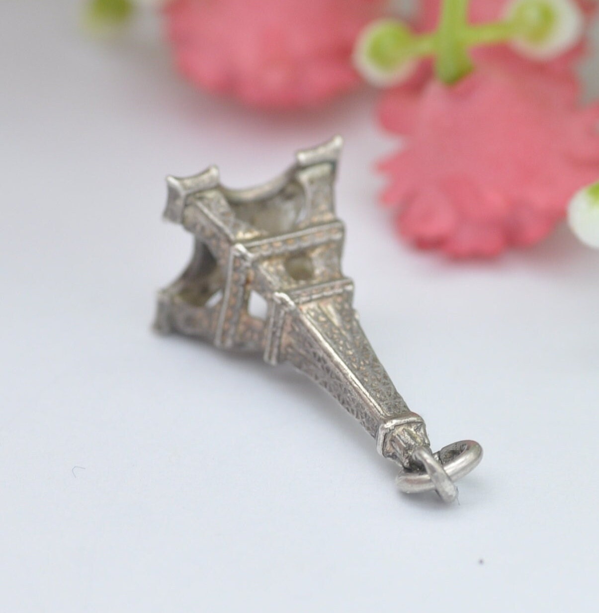 Vintage Sterling Silver Eiffel Tower Charm Pendant - Paris France Souvenir