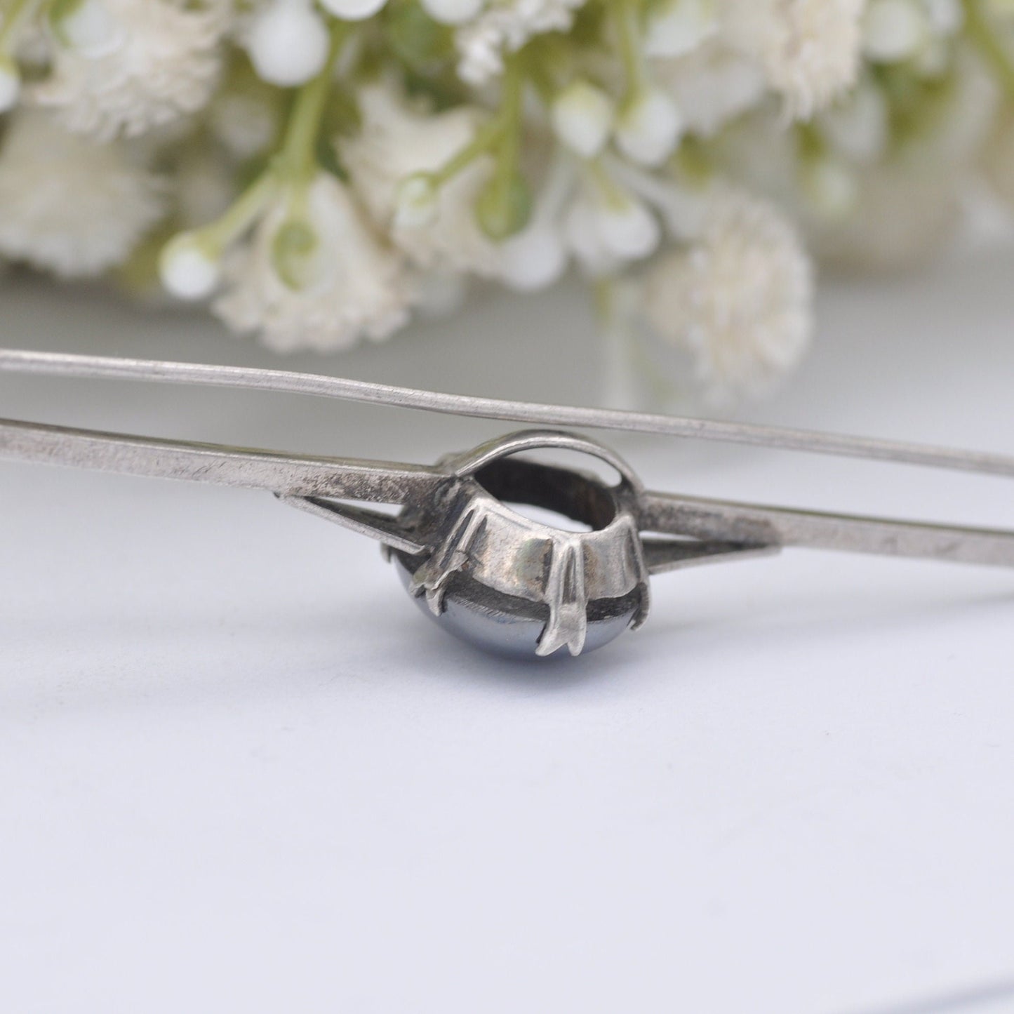 Vintage Art Deco Sterling Silver Hematite Bar Brooch - Oval Cabochon Gemstone | Machine Age