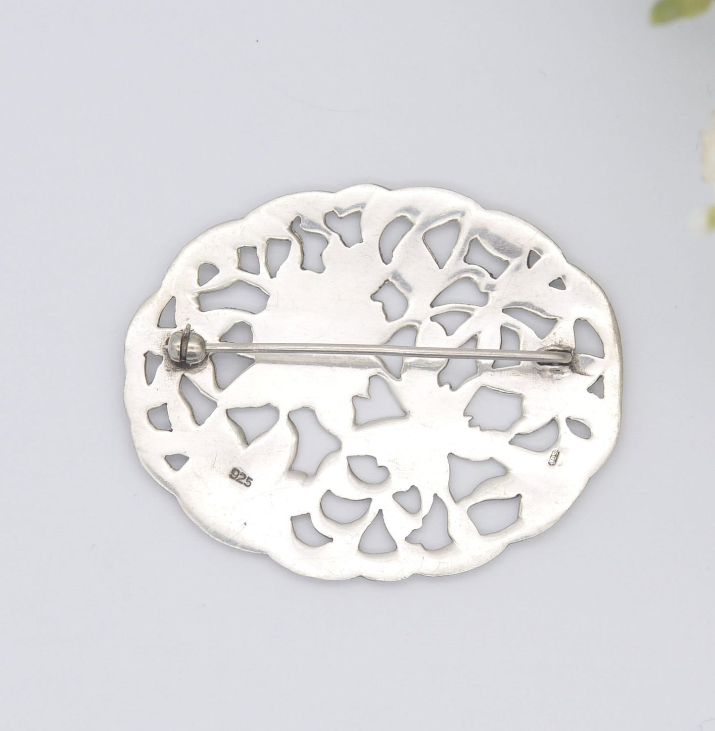 Vintage Sterling Silver Openwork Flower Brooch - Cut Out Flowers | Victorian Aesthetic Style