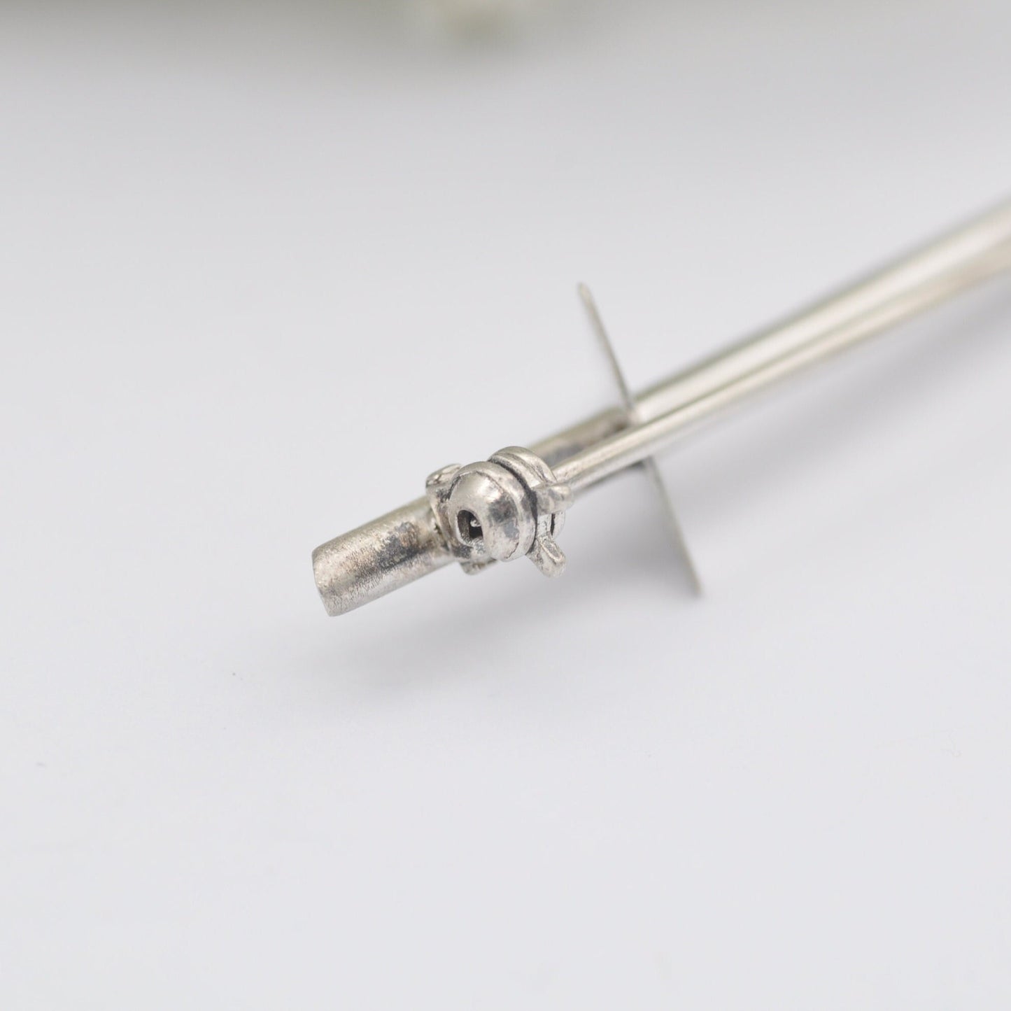 Vintage Modernist Sterling Silver Arrow Bar Brooch - Unusual Mid-Century Design