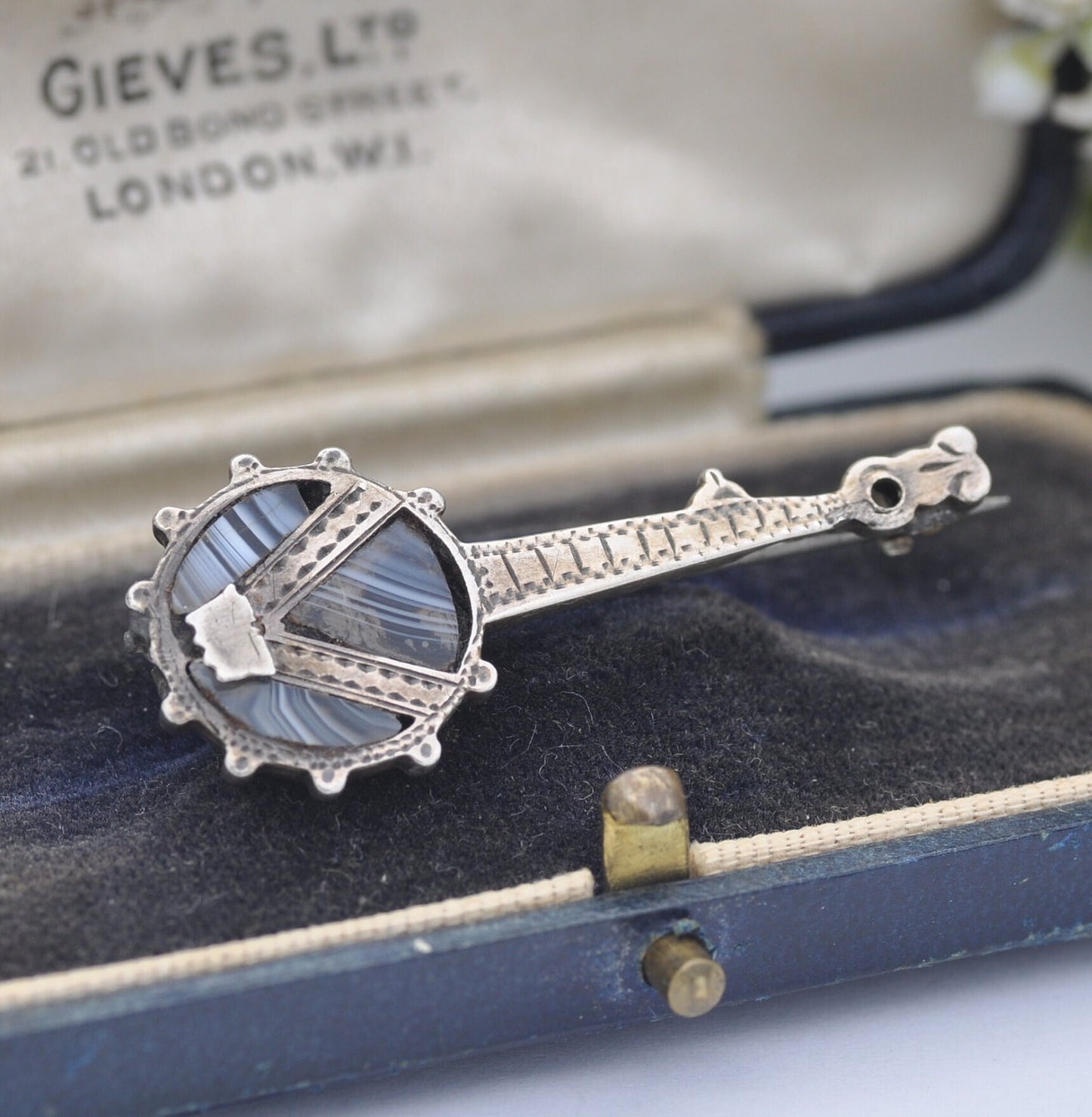 Antique Sterling Silver Agate Banjo Brooch by Adie & Lovekin 1897 - Blue Lace Agate | Novelty Victorian Musical Instrument Jewellery
