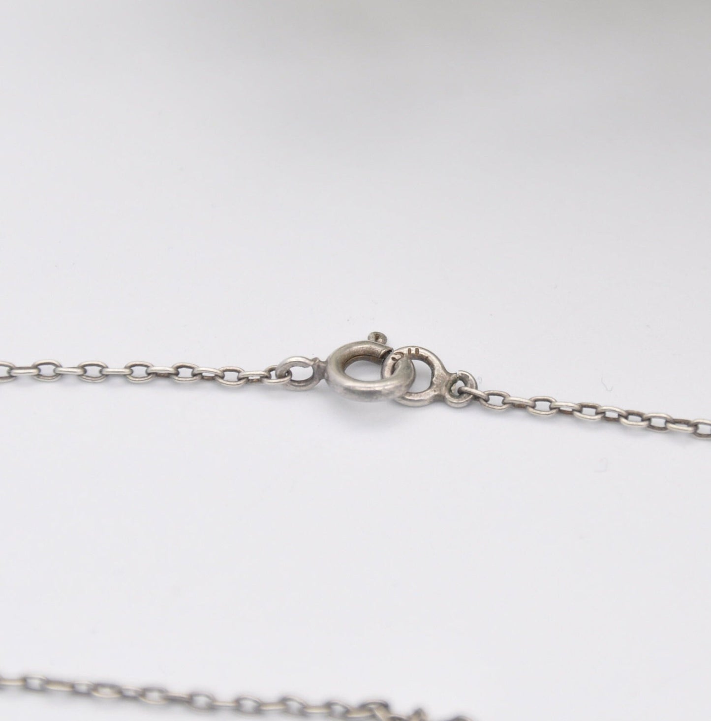 Antique Edwardian Sterling Silver Amethyst Necklace with Graduated Faceted Stones - Length 15" 39cm