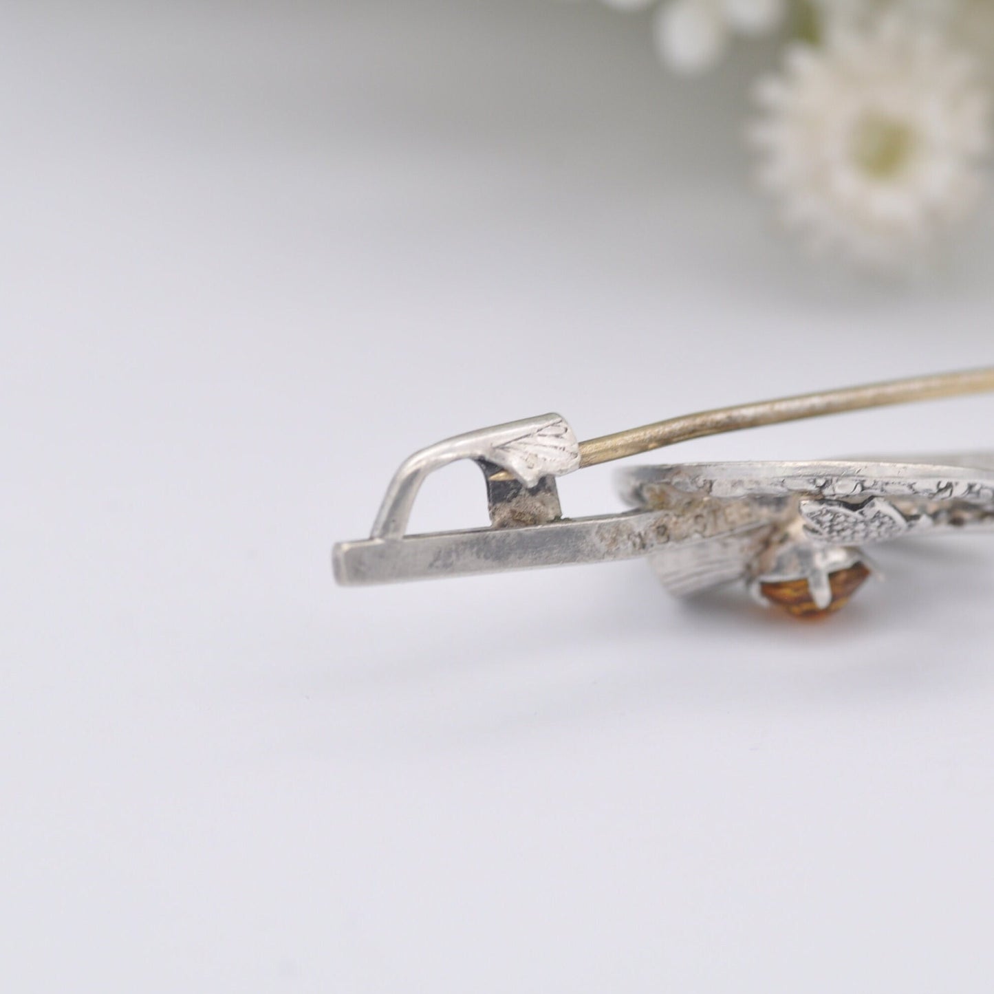 Antique Ward Brothers Scottish Sterling Silver Thistle Bar Brooch - Orange Paste | Floral Wreath