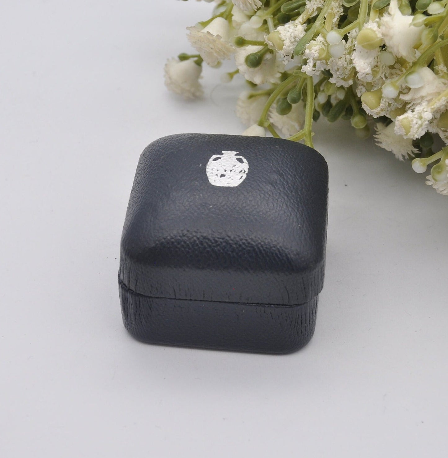 Vintage Wedgwood Ring Box - Blue with Mustard Yellow Interior | Leather Effect