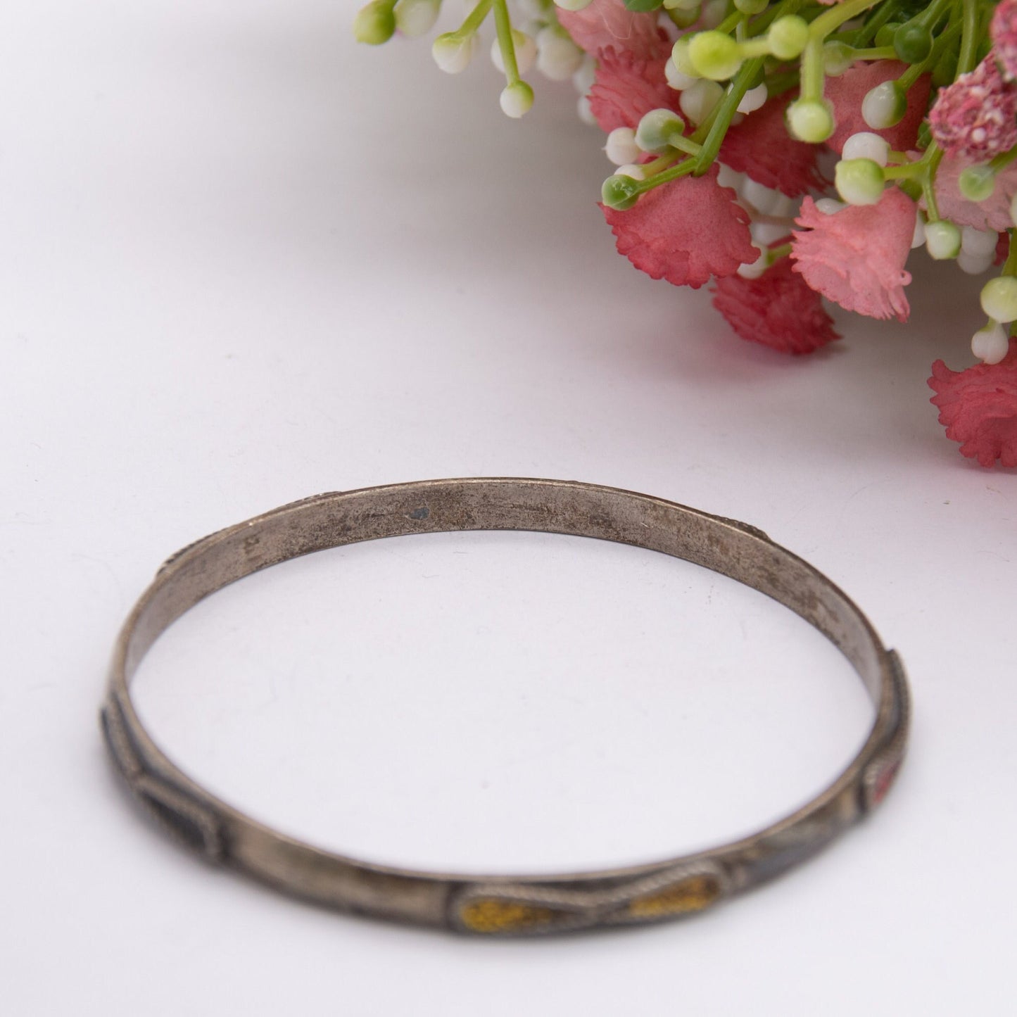 Vintage Egyptian Silver Bangle with Enamel and Twisted Rope Design - Mid-Century Egypt Jewellery | For Children