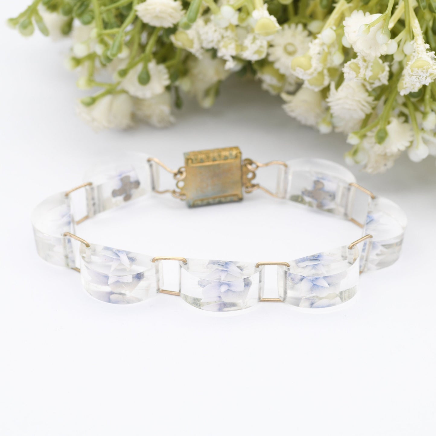 Vintage Lucite Reverse Carved Panel Bracelet - Retro Kitsch Flowers | Early Plastic Costume Jewellery