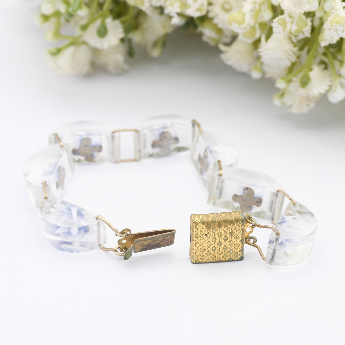 Vintage Lucite Reverse Carved Panel Bracelet - Retro Kitsch Flowers | Early Plastic Costume Jewellery