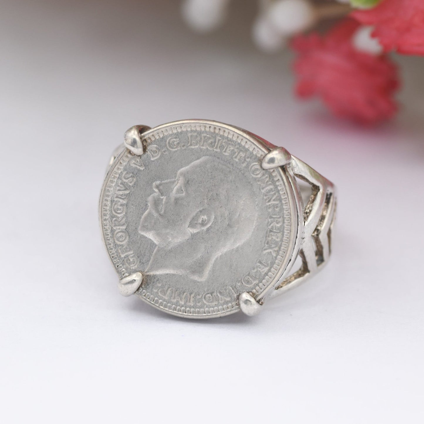 Vintage Sterling Silver George V 3 Pence 1933 Signet Ring - Chunky | English Royal Family Coin Jewellery | UK Size - M | US Size - 6 1/4