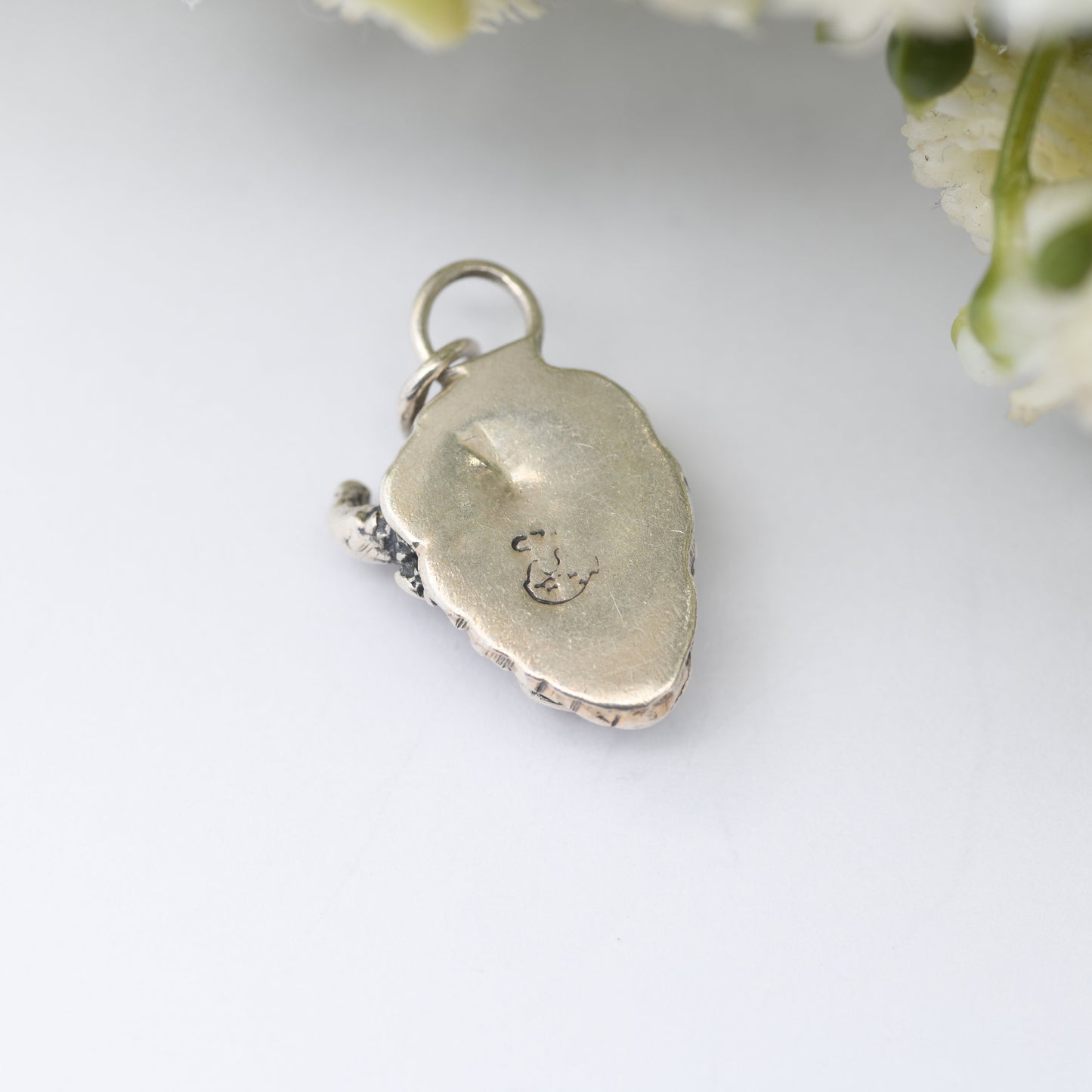 Vintage Navajo Sterling Silver Buffalo Tatanka Head Charm Pendant - Spiritual Symbol of Natural World | Animal Nature Lover Gift | Signed