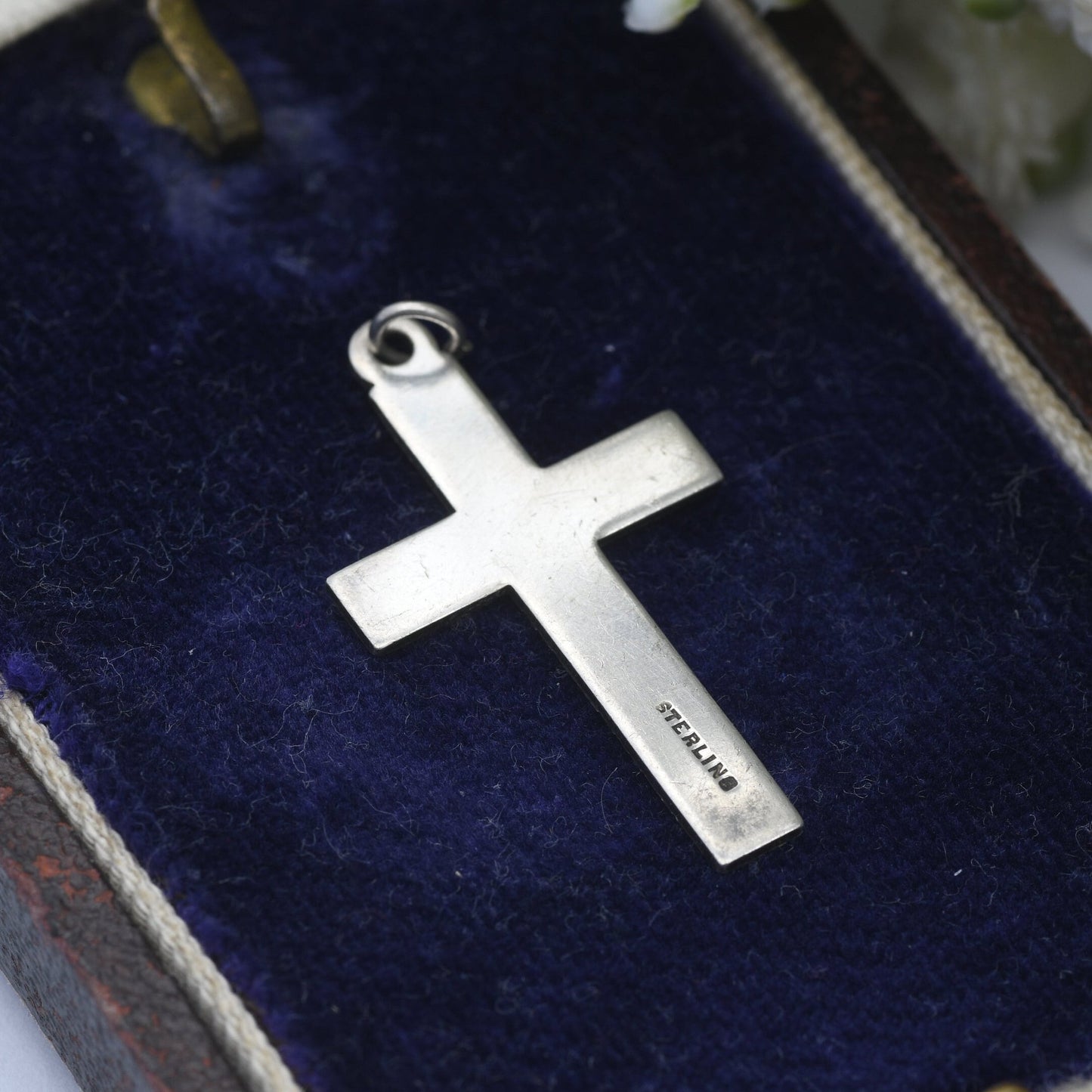 Vintage Sterling Silver Cross Pendant with Engraved Design