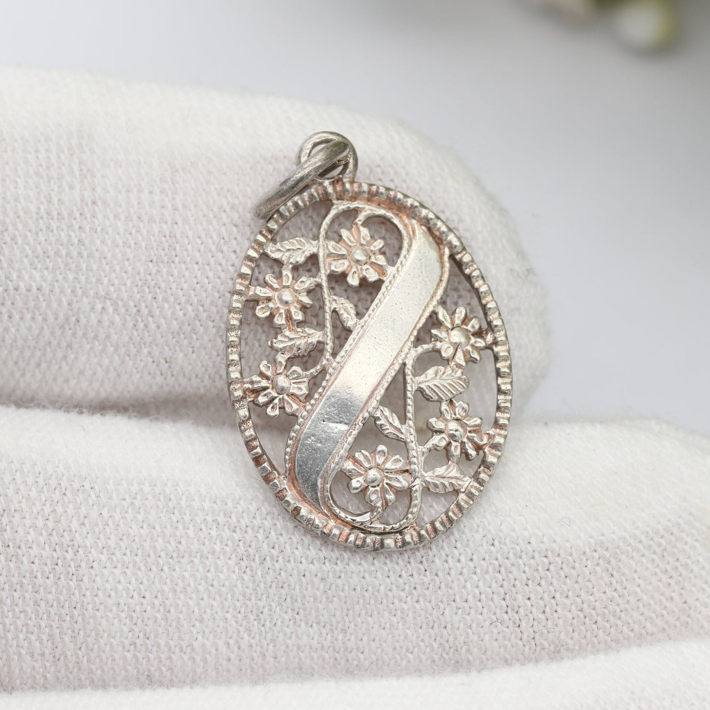 Vintage Sterling Silver Flower Openwork Pendant with Blank Plaque to the Front for Engraving - Antique Floral Style