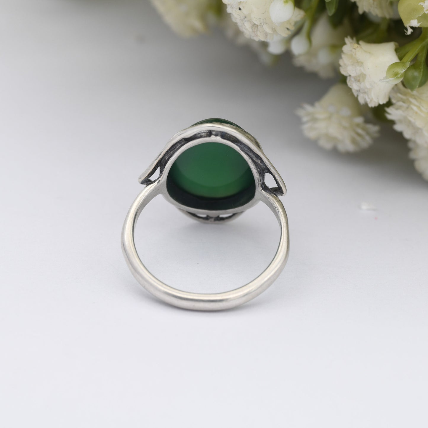 Vintage Sterling Silver Chrysoprase Statement Ring - Large Cabochon Gemstone | UK Size - P | US Size - 7 1/2