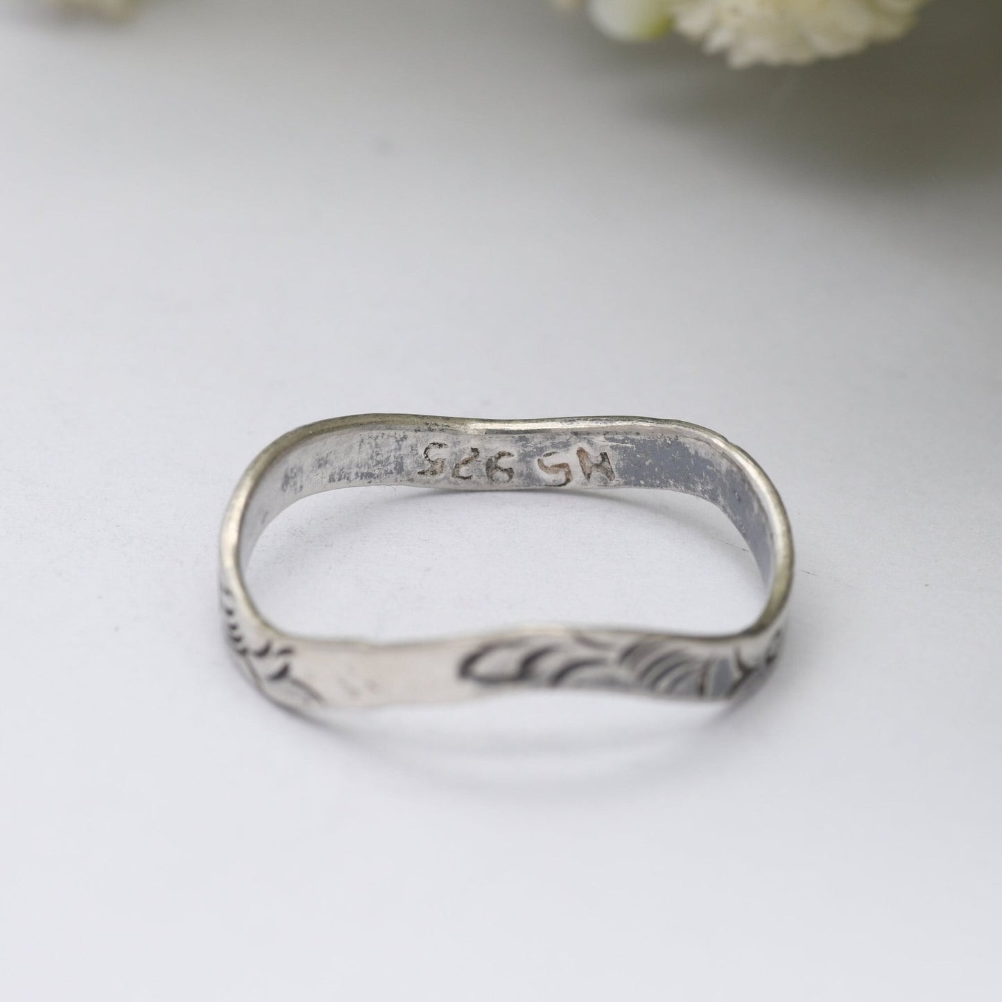 Vintage Sterling Silver Wave Form Band Ring