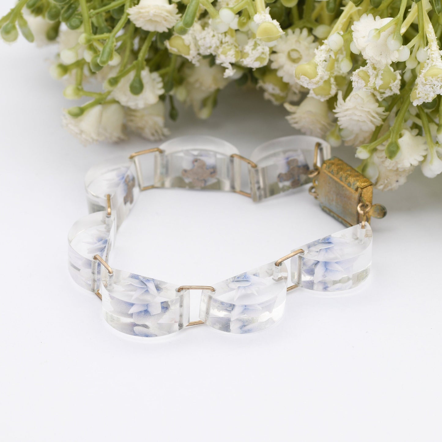 Vintage Lucite Reverse Carved Panel Bracelet - Retro Kitsch Flowers | Early Plastic Costume Jewellery