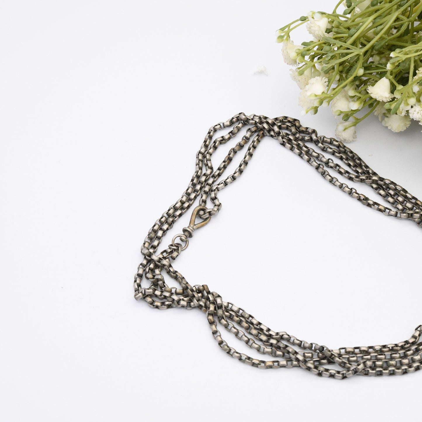 Antique Guard Chain with Twist Lock Clip