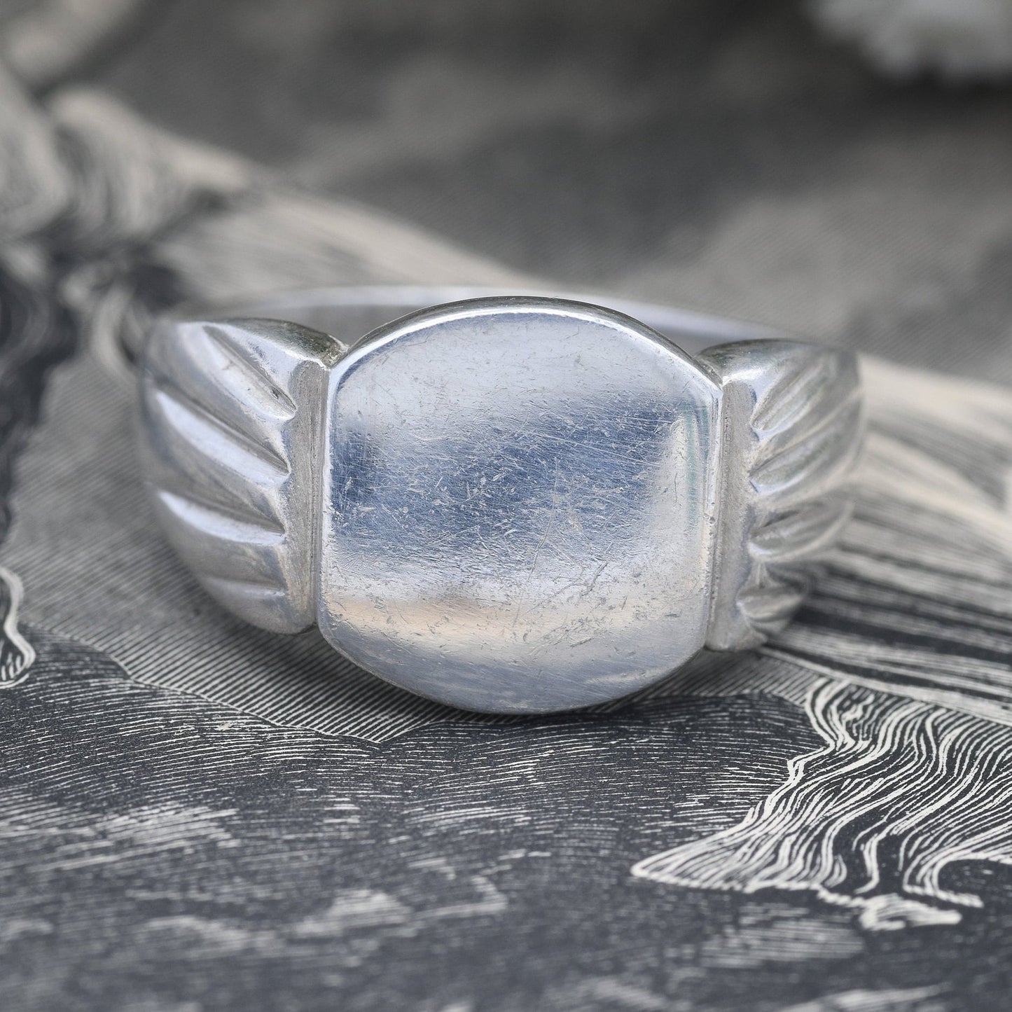 Vintage Sterling Silver Mid-Century Signet - Large Chunky Unisex Silver Band | Blank Face | UK Size - Y | US Size - 12