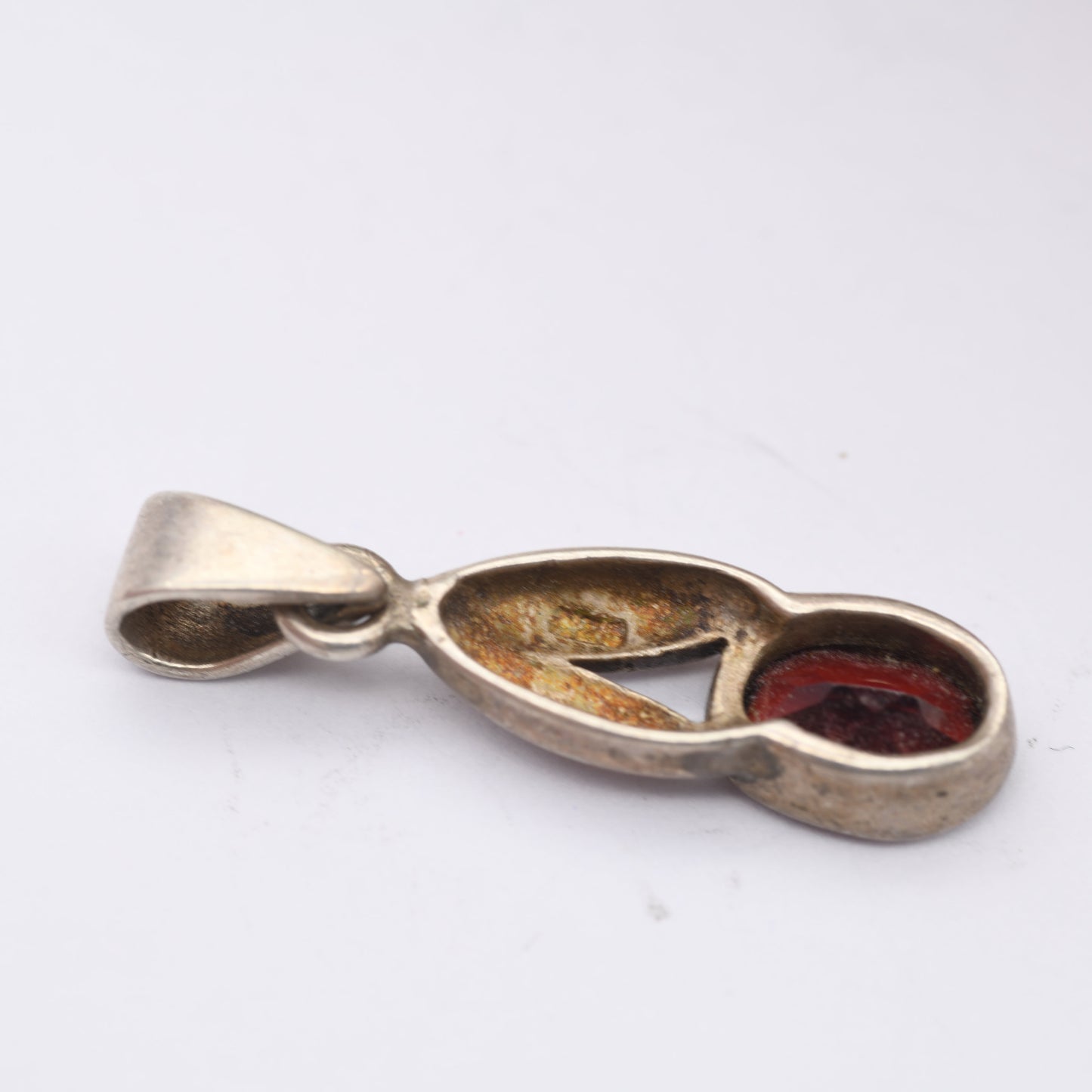 Vintage Sterling Silver Garnet Pendant - Minimalist Leaf Design | Large Faceted Red Stone