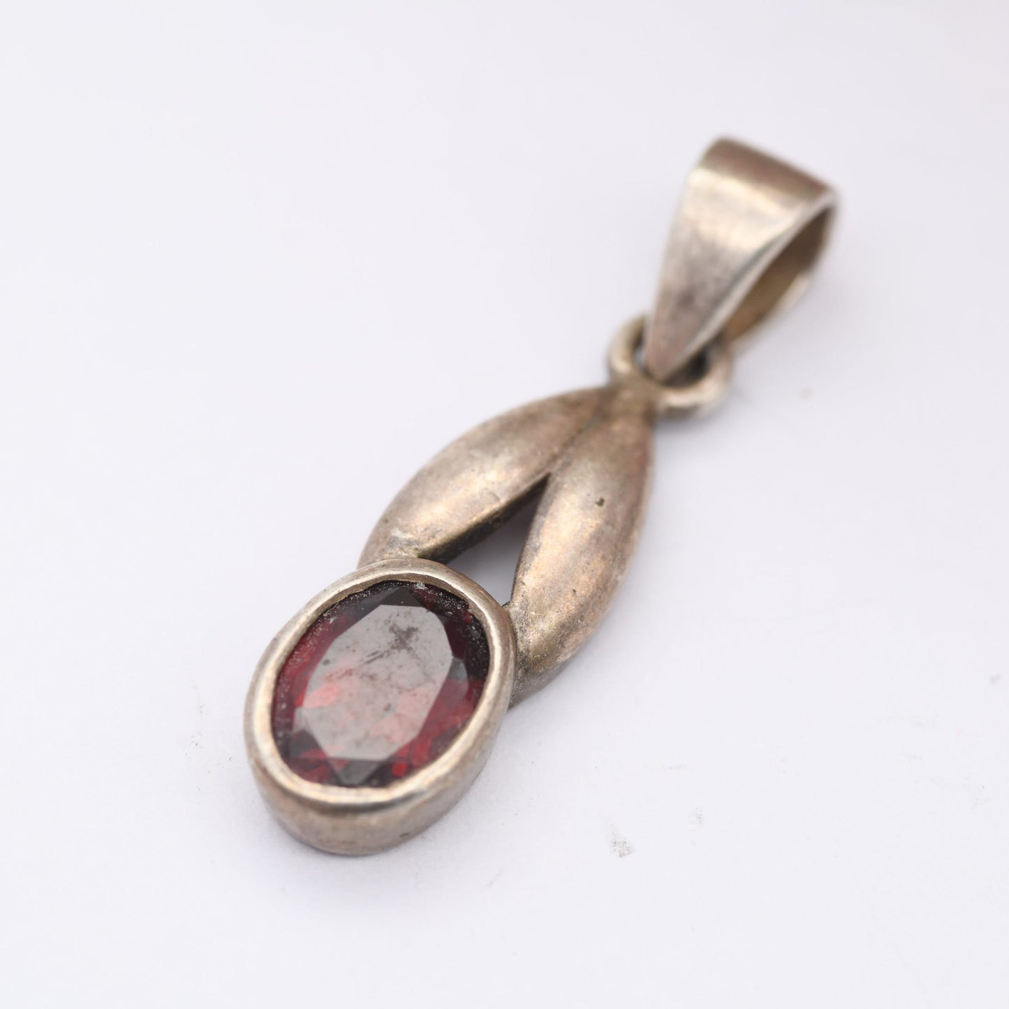 Vintage Sterling Silver Garnet Pendant - Minimalist Leaf Design | Large Faceted Red Stone