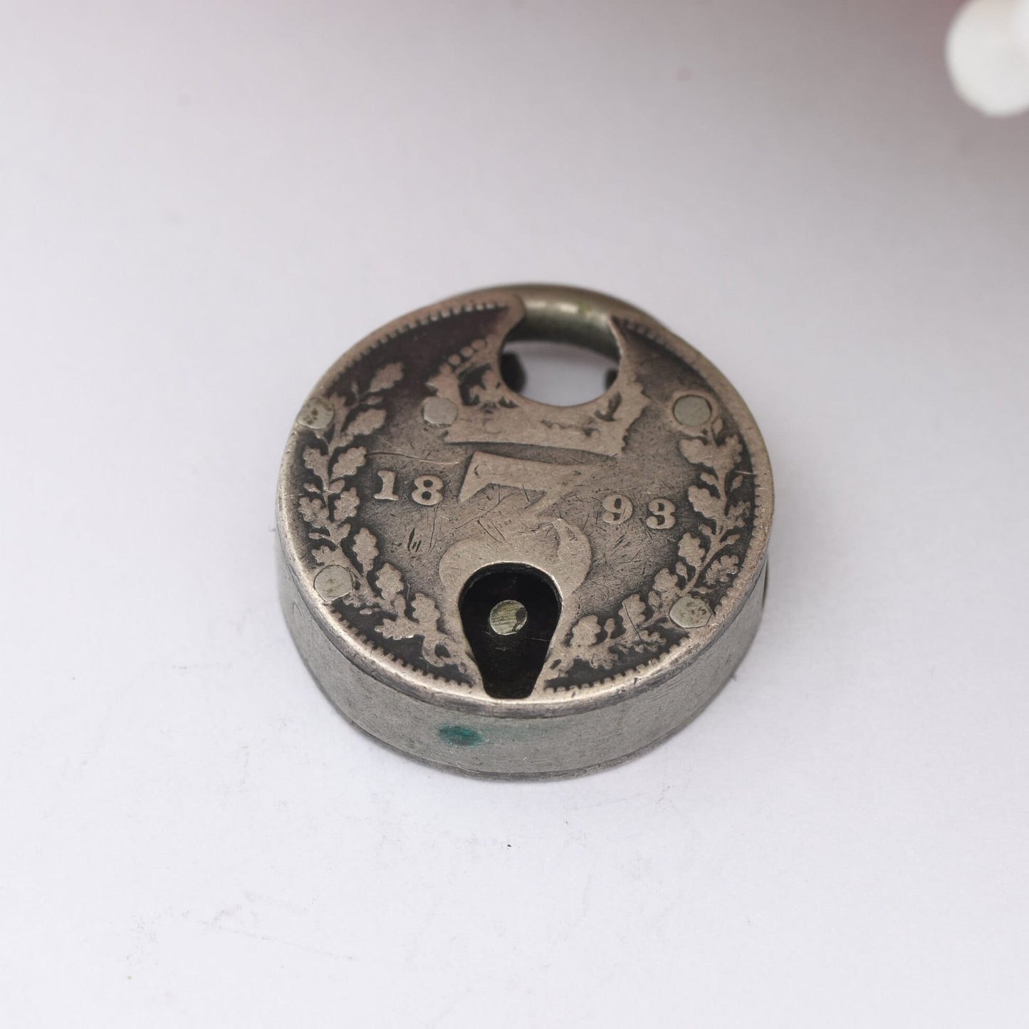 Antique Silver 1893 Victoria Threepence Coin Padlock Clasp