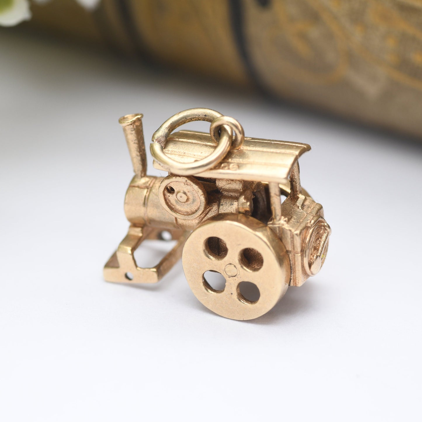 Vintage 9ct Gold Tractor Charm Pendant - with Moving Wheels | Retro Car Enthusiast | Nicely Detailed | Steam Engine