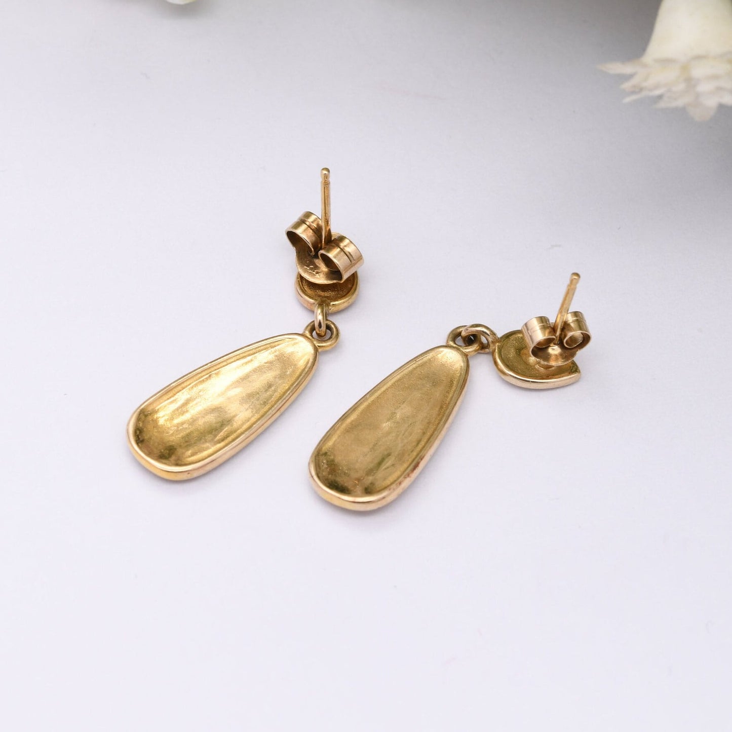 Vintage 9ct Gold Drop Earrings - Cute Love Heart Design | Minimal Everyday Gold Jewellery