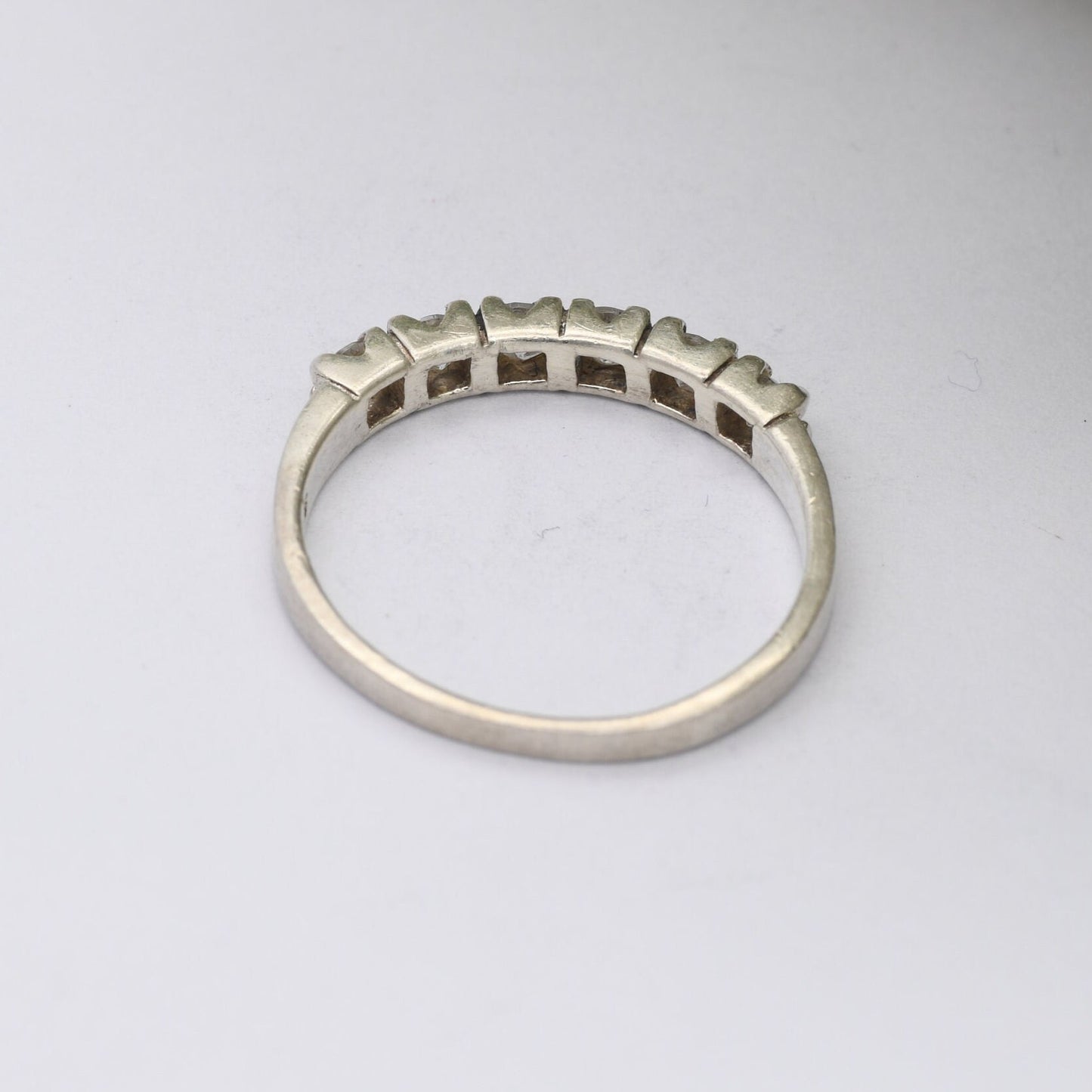 Vintage Sterling Silver CZ Ring with Band of 6 Clear Stones
