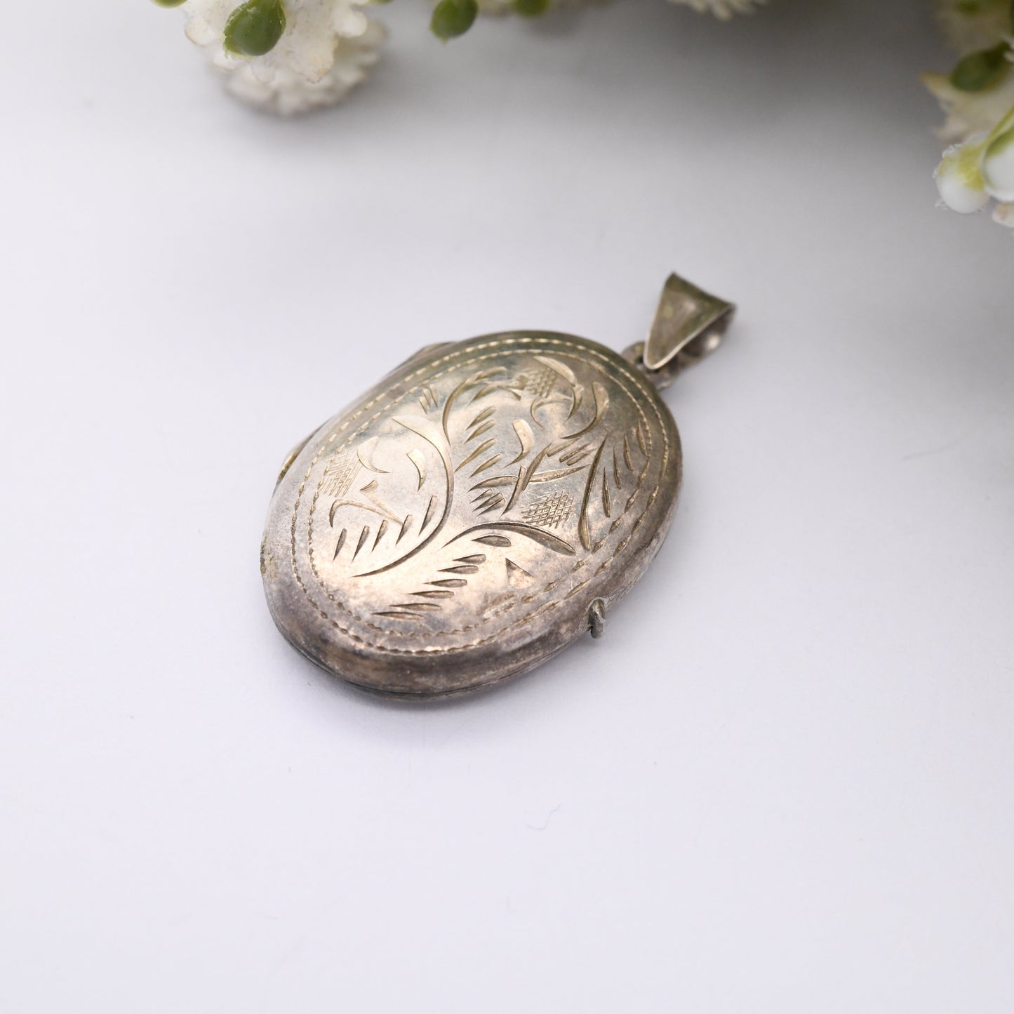Vintage Sterling Silver Locket Pendant with Engraved Floral Leaf Design