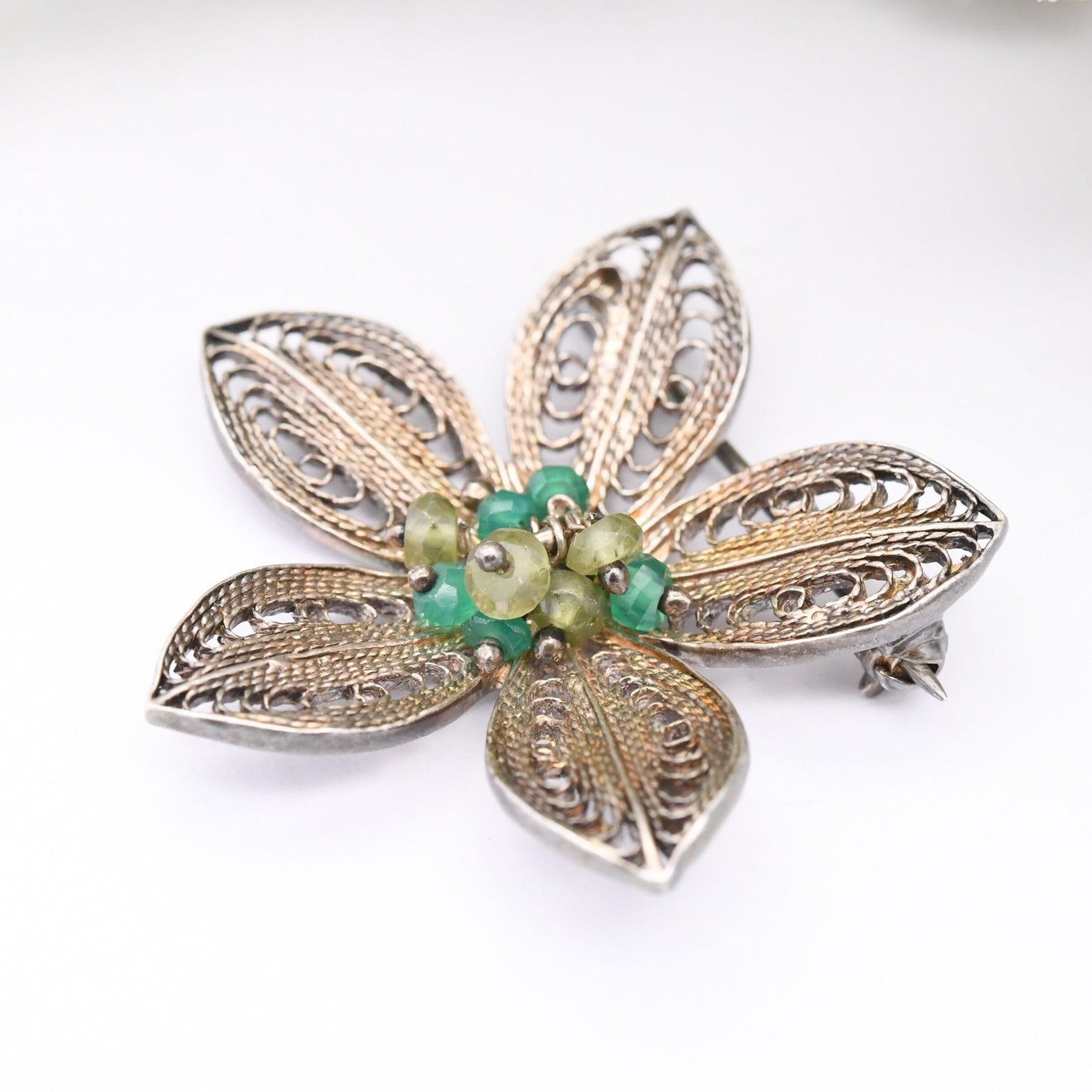 Vintage Sterling Silver Filigree Flower Green Gemstone Brooch