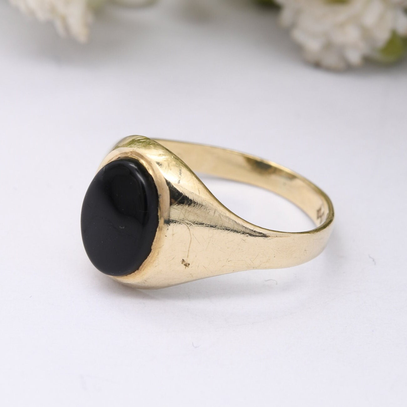 Vintage 9ct Gold Onyx Signet Ring
