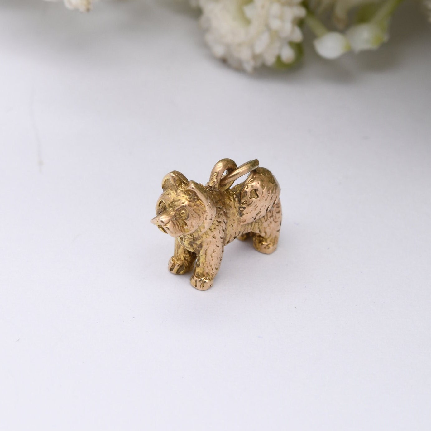 Vintage 9ct Gold Dog Charm Pendant 1968 - Akita Dog Charm | Husky | Fluffy Dog Curled Tail | 1960s Mid-Century