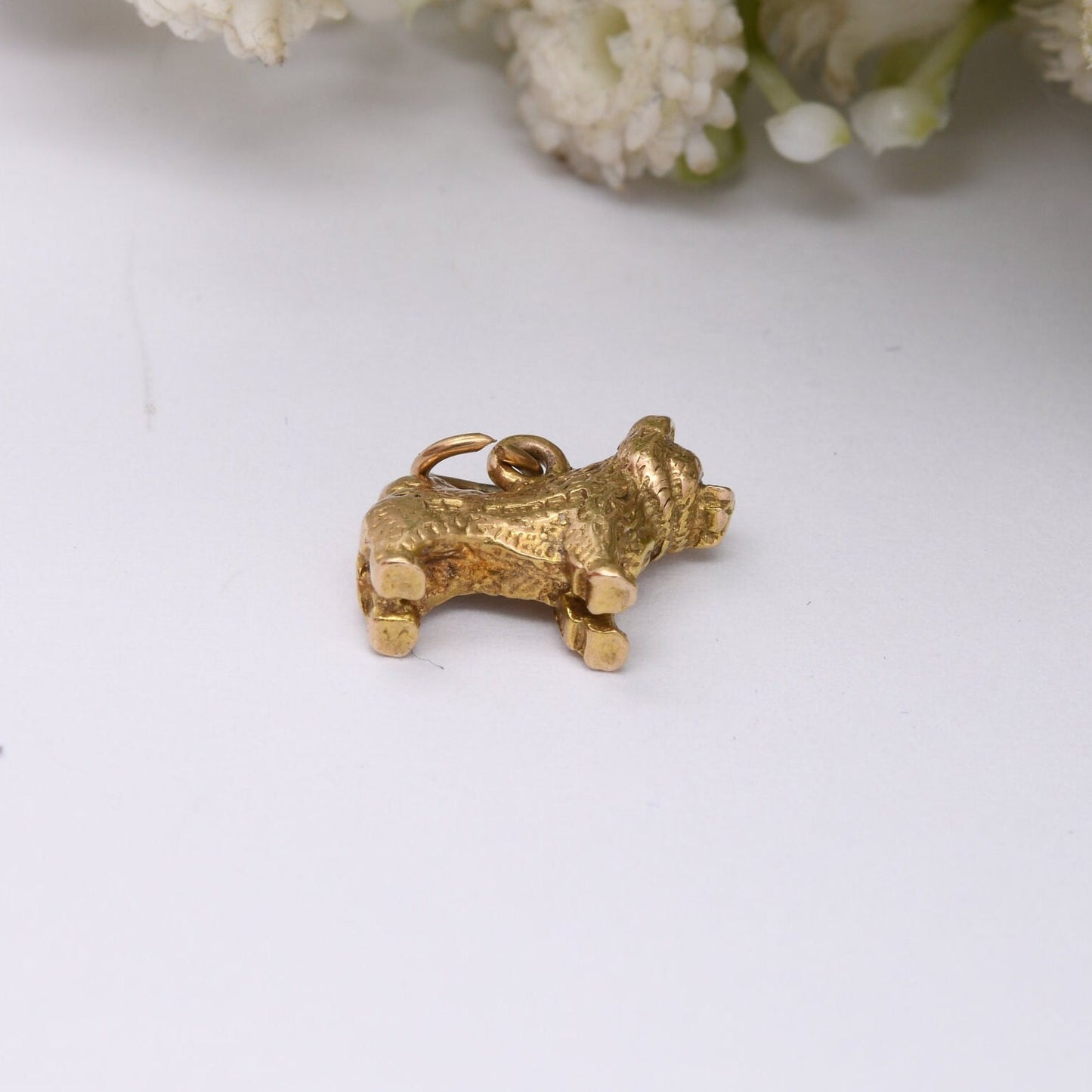 Vintage 9ct Gold Dog Charm Pendant 1968 - Akita Dog Charm | Husky | Fluffy Dog Curled Tail | 1960s Mid-Century