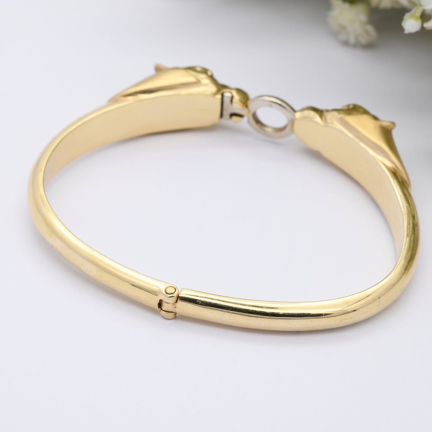 Vintage Panther 14ct Gold Bangle Bracelet with Two Heads Sapphire Eyes