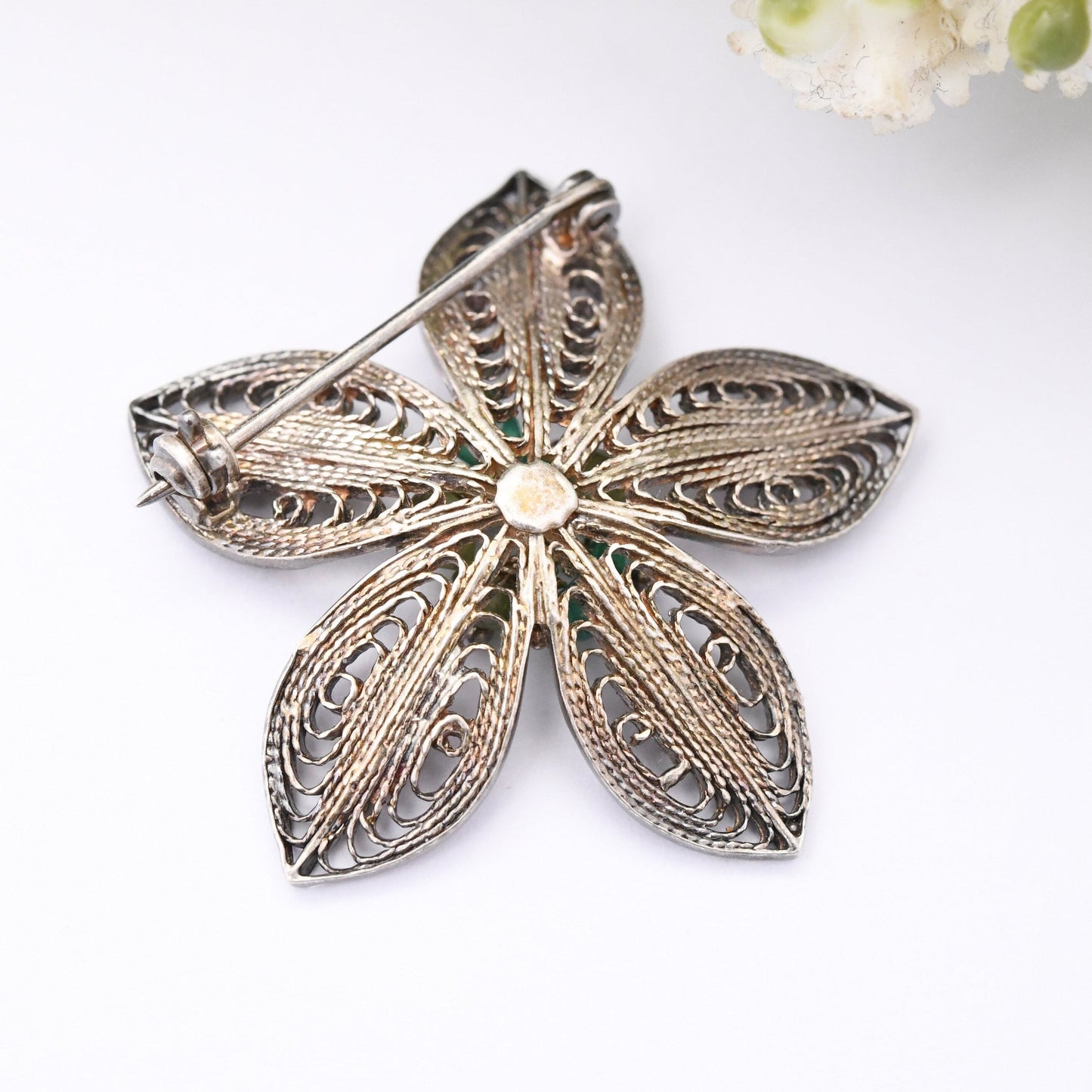 Vintage Sterling Silver Filigree Flower Green Gemstone Brooch