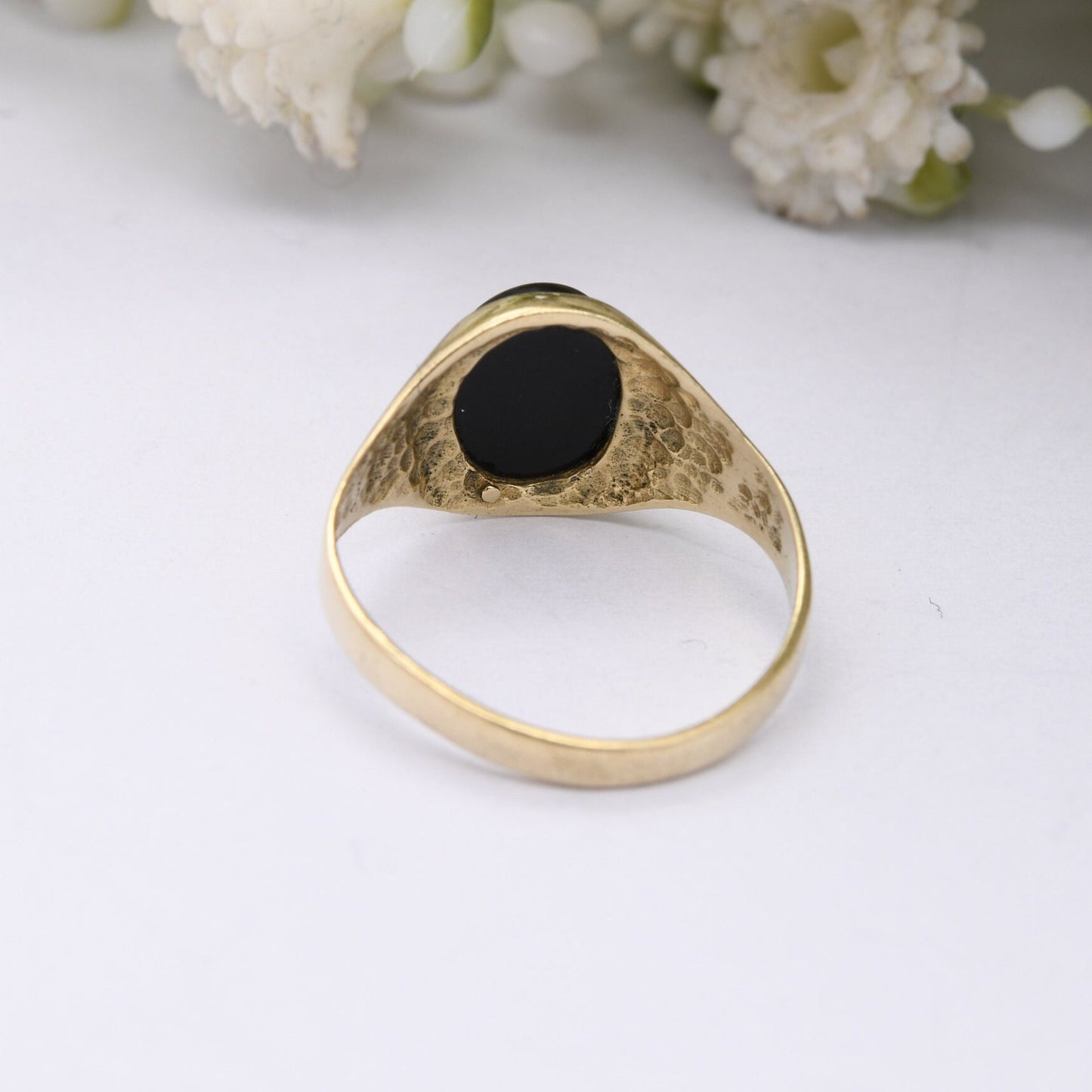 Vintage 9ct Gold Onyx Signet Ring