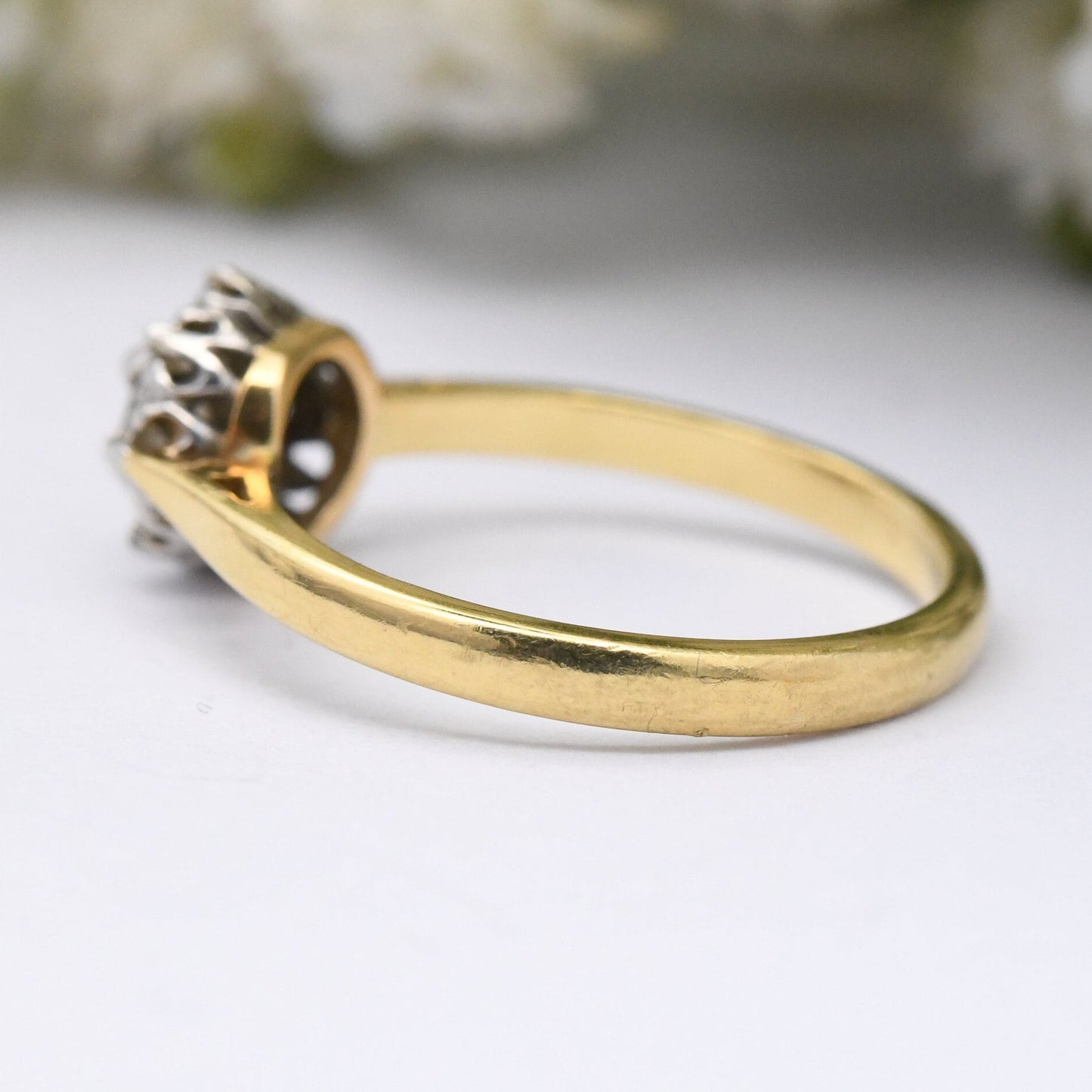 Vintage 18ct Gold Diamond Engagement Ring