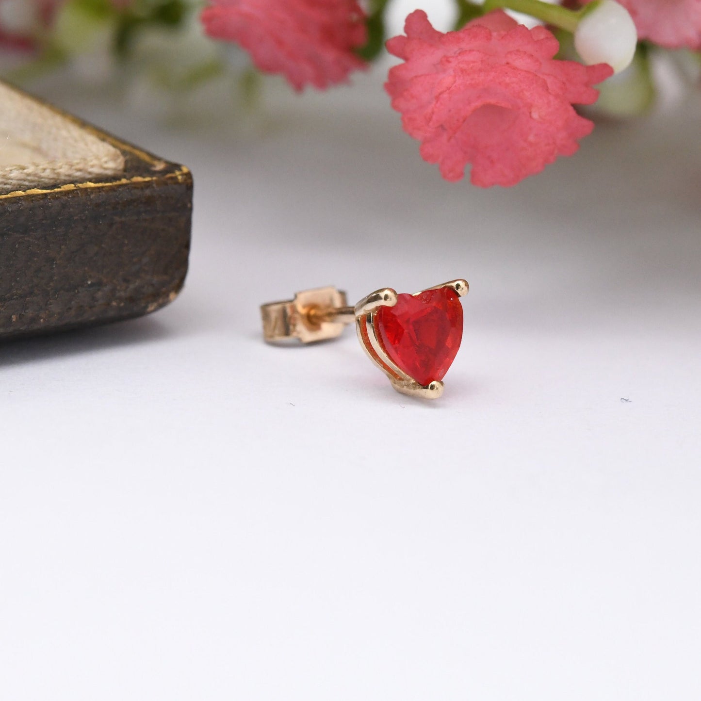 Vintage 9ct Gold Heart Single Stud Earring with Red Stone and Butterfly Back