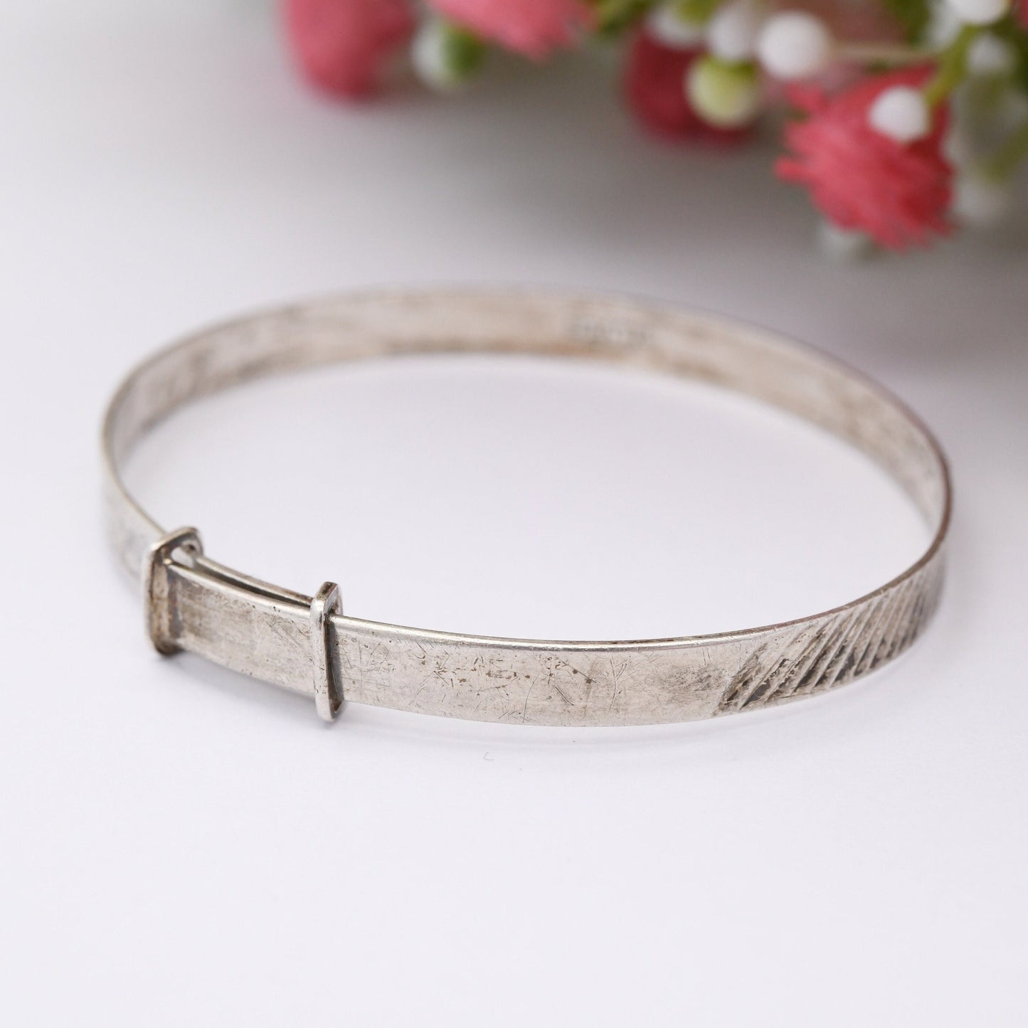 Vintage Sterling Silver Baby Bangle Bracelet - Expanding Child Bangle | Diamond Cut Stripes Design