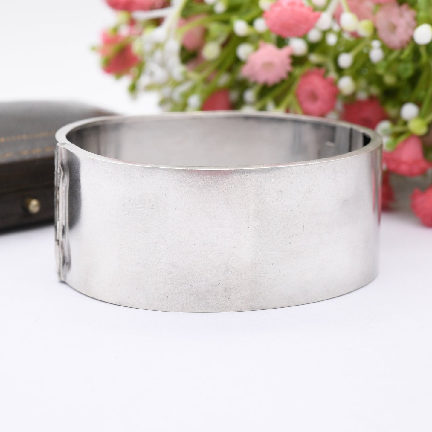 Antique Victorian Silver Aesthetic Bangle with Heron and Reed Design