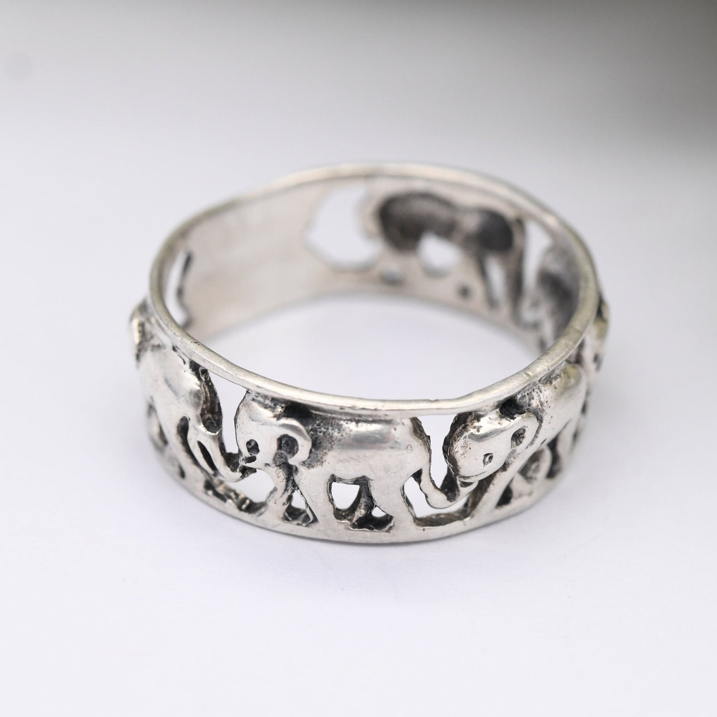 Vintage Sterling Silver Elephant Ring Openwork - Novelty Animal Jewellery | UK Size - U | US Size - 10
